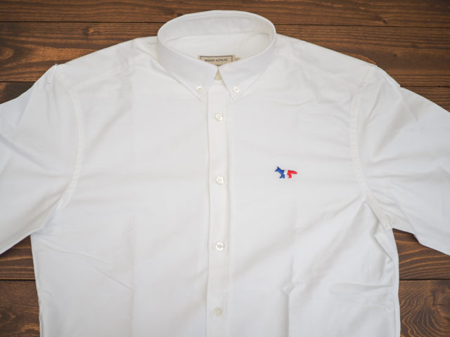 メゾンキツネのオックスフォードボタンダウンシャツが最高だったので白 